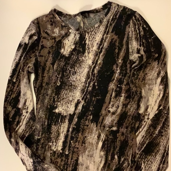 Long Sleeve top / Marble print by Mossimo - Picture 4 of 5